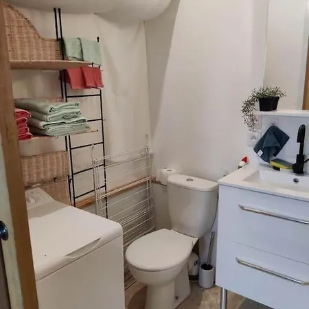 Independant Apartment *